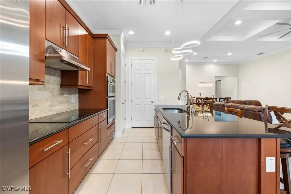 9328 Fieldstone Lane Naples FL 34120