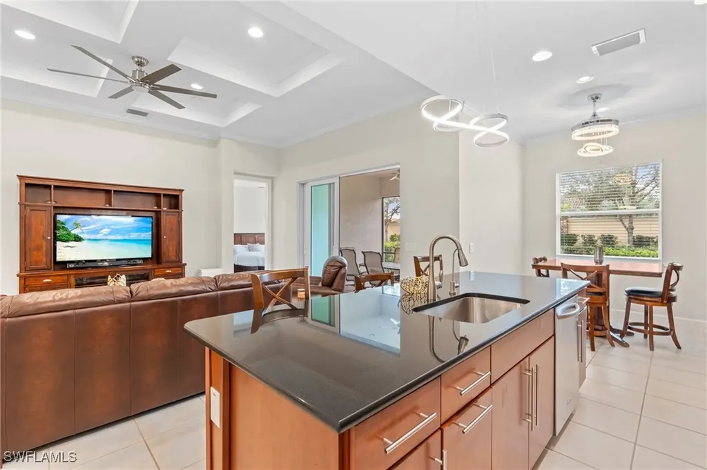 9328 Fieldstone Lane Naples FL 34120