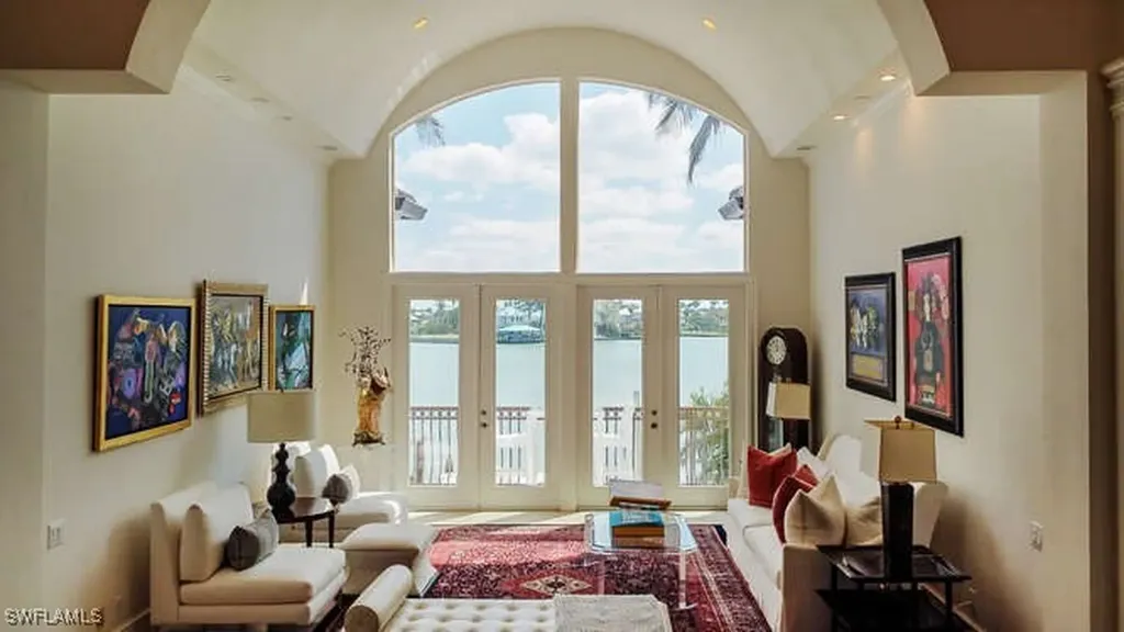 140 Conners Avenue Naples FL 34108