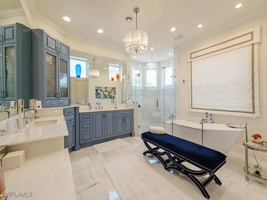 140 Conners Avenue Naples FL 34108
