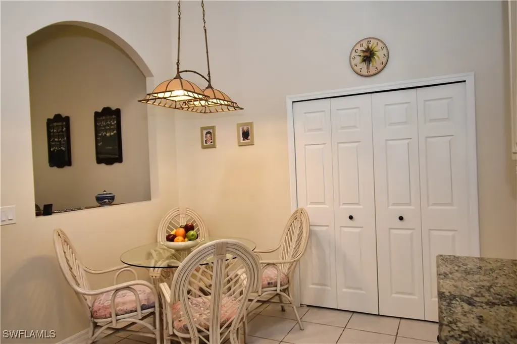 2218 SW 12th Place Cape Coral FL 33991