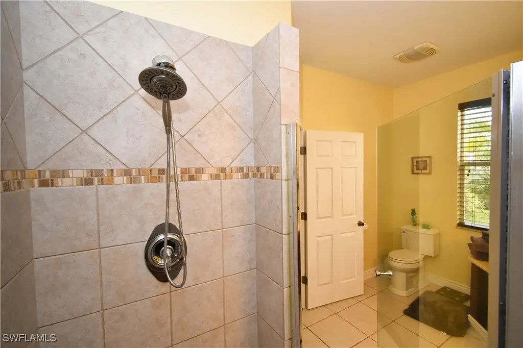 2218 SW 12th Place Cape Coral FL 33991