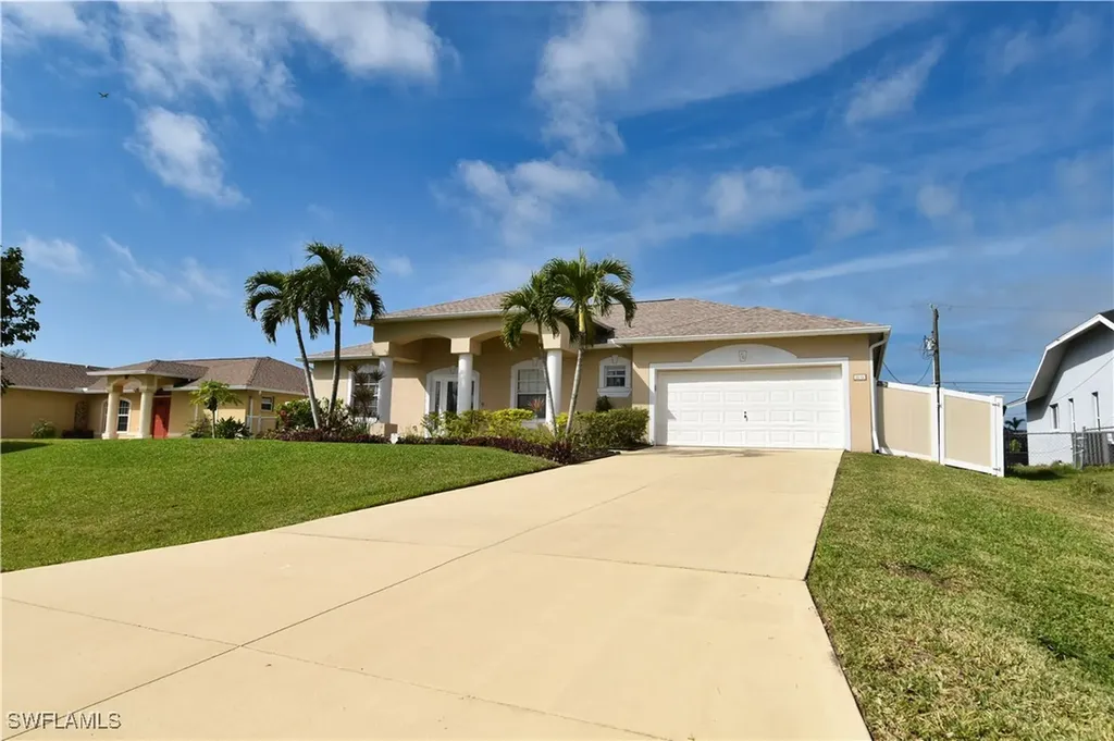 2218 SW 12th Place Cape Coral FL 33991