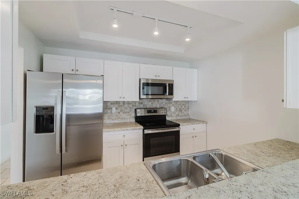 3324 N Key Drive North Fort Myers FL 33903