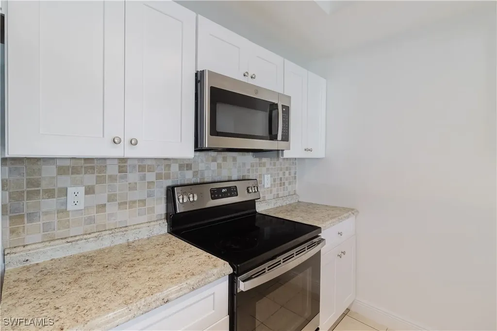 3324 N Key Drive North Fort Myers FL 33903