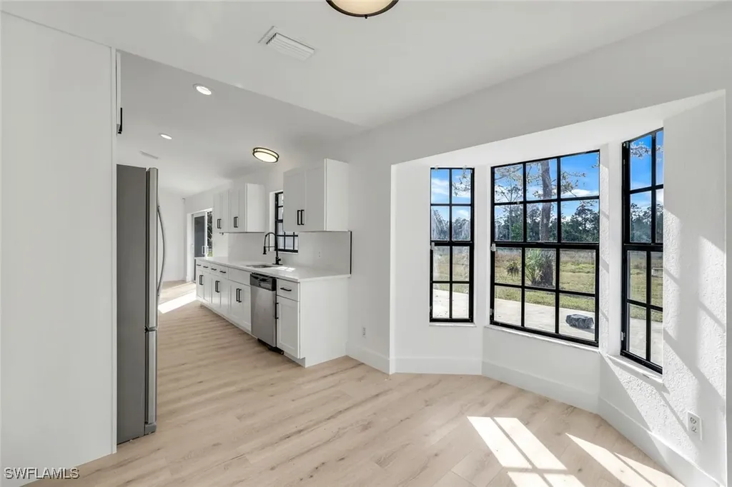2930 6th Avenue SE Naples FL 34117