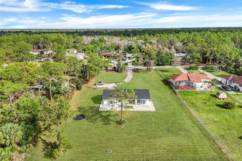 2930 6th Avenue SE Naples FL 34117