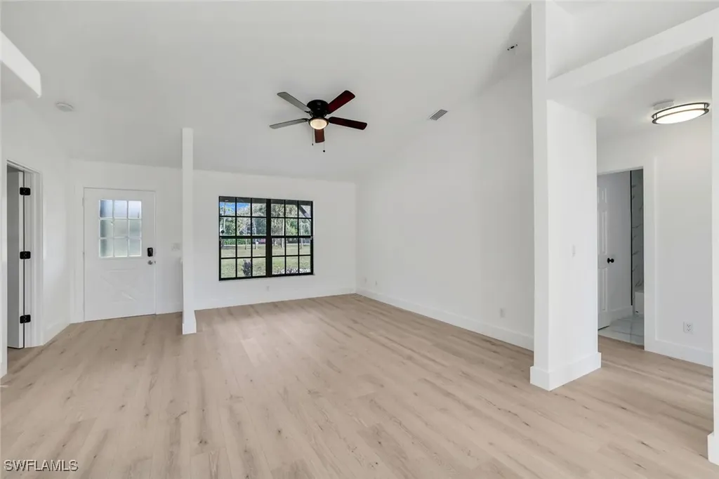 2930 6th Avenue SE Naples FL 34117