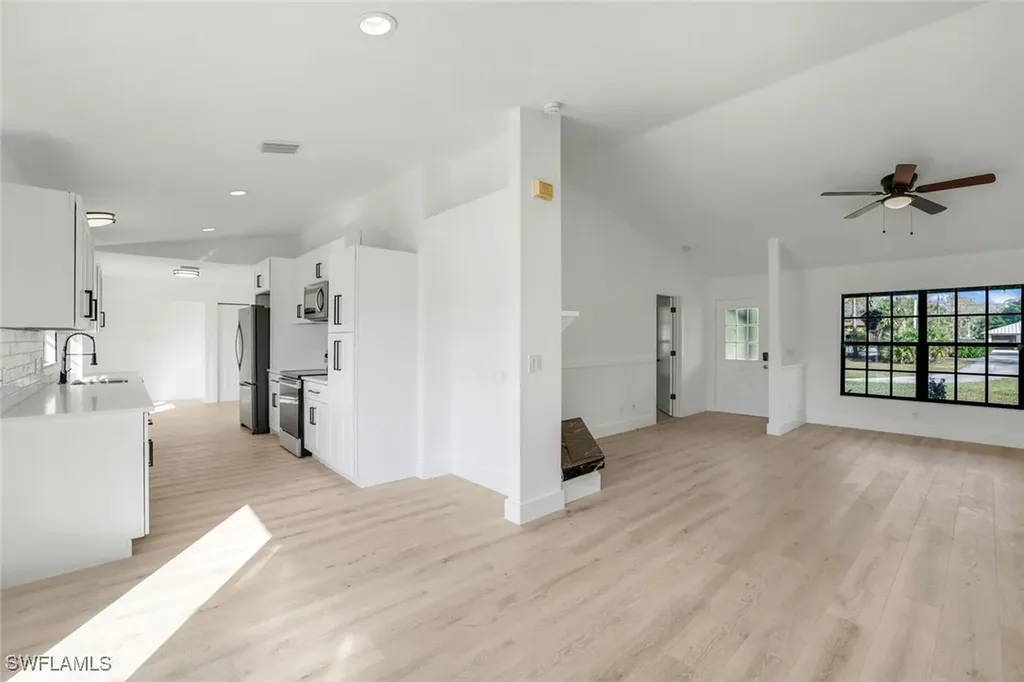 2930 6th Avenue SE Naples FL 34117