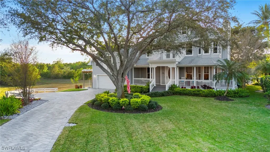 1495 Gordon River Lane Naples FL 34104