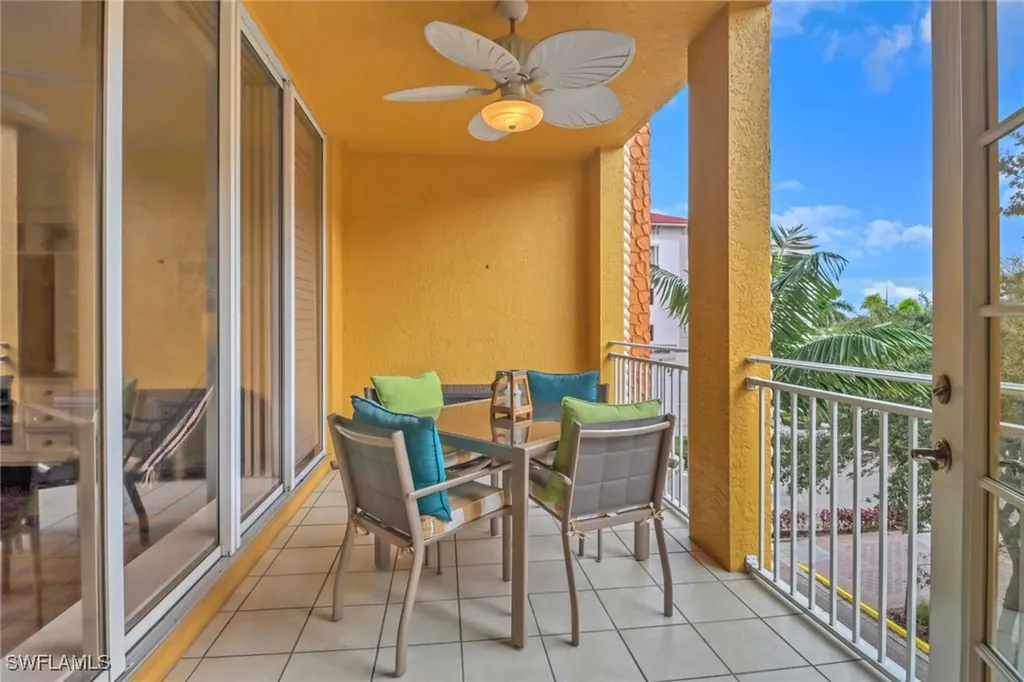 410 Bayfront Place Naples FL 34102
