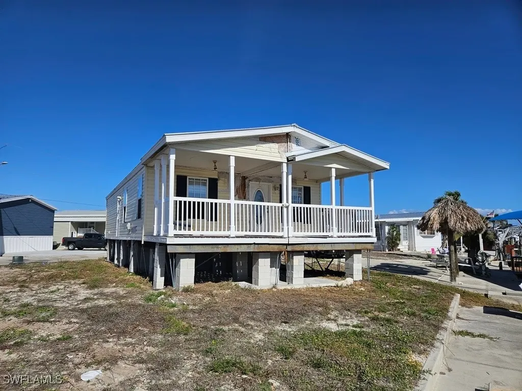 3763 Dewberry Lane St. James City FL 33956