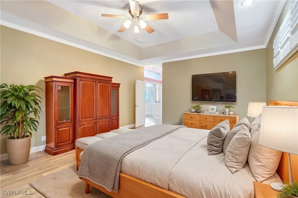 4402 SW 12th Place Cape Coral FL 33914