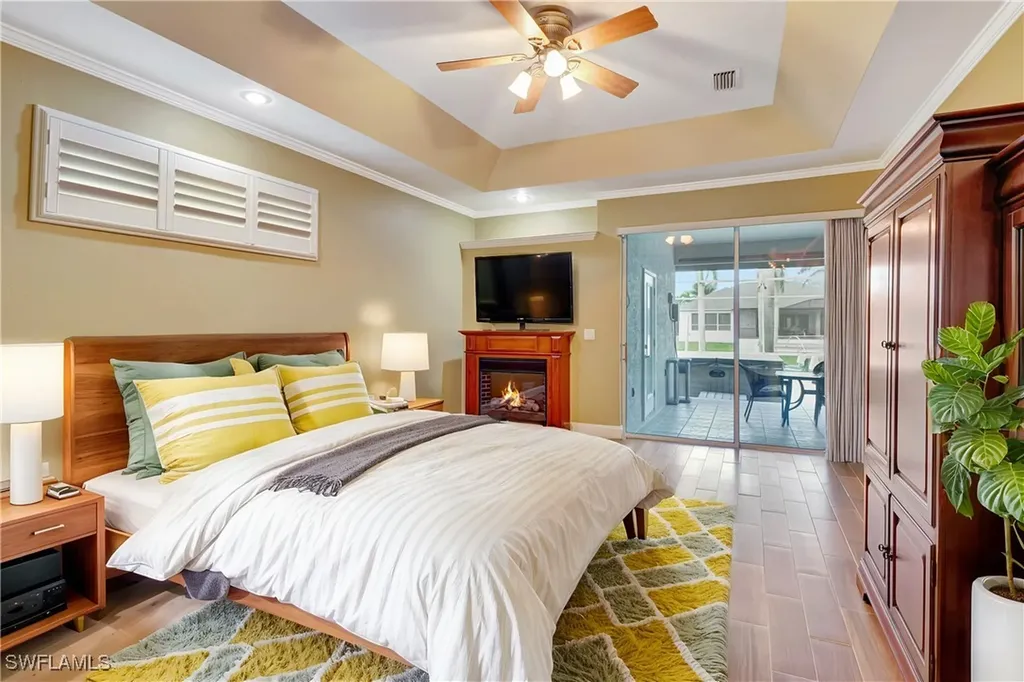 4402 SW 12th Place Cape Coral FL 33914