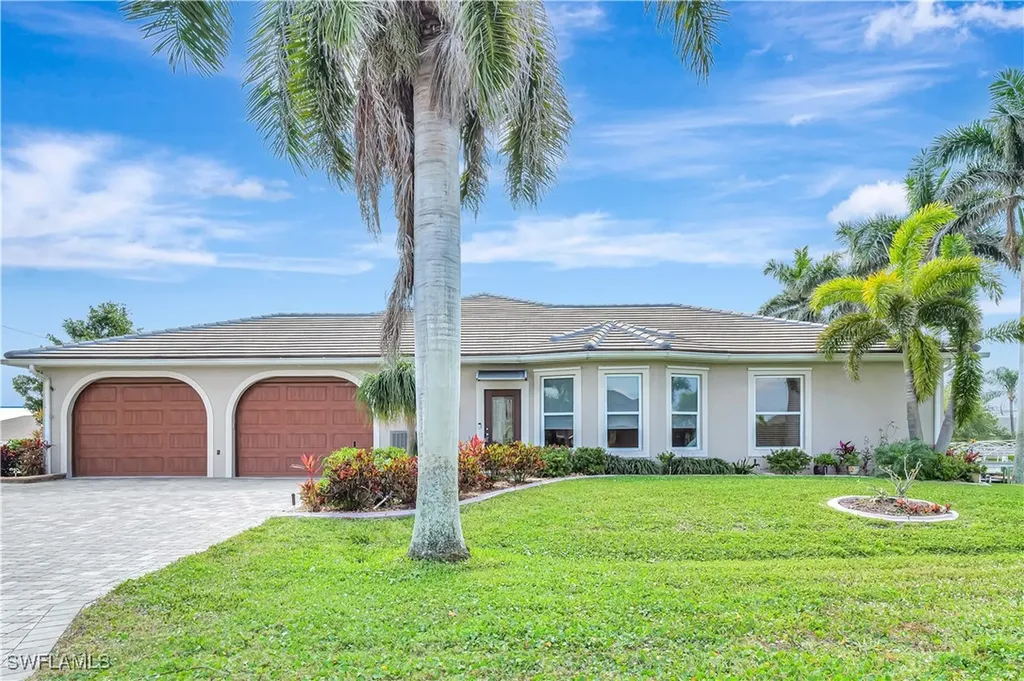 4402 SW 12th Place Cape Coral FL 33914