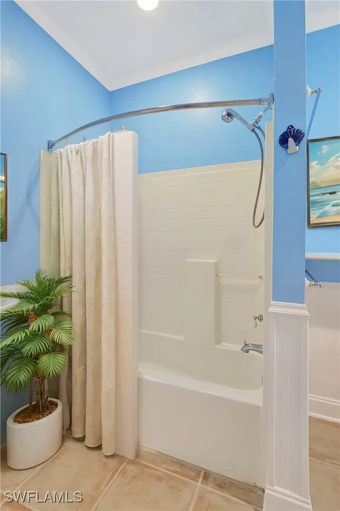 4402 SW 12th Place Cape Coral FL 33914