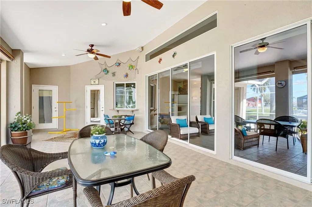 4402 SW 12th Place Cape Coral FL 33914