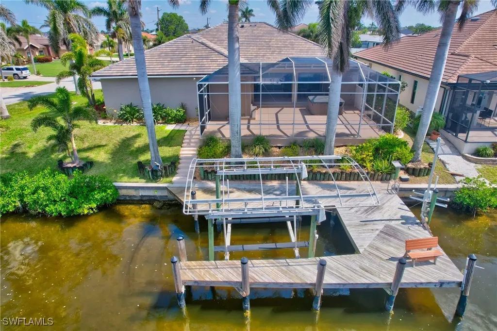 4402 SW 12th Place Cape Coral FL 33914