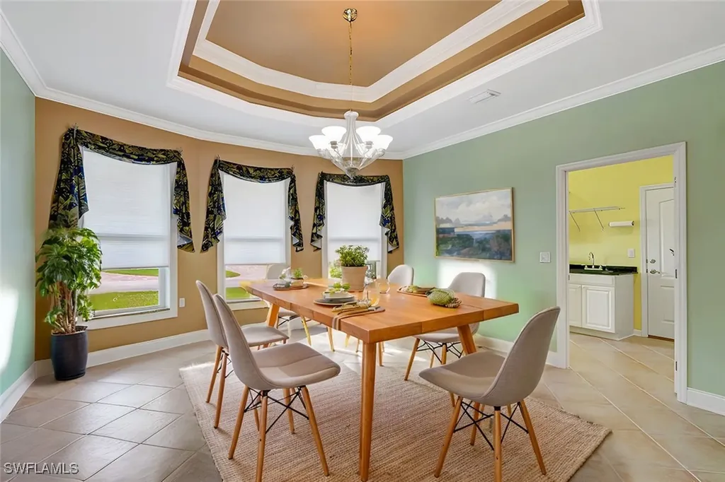 4402 SW 12th Place Cape Coral FL 33914