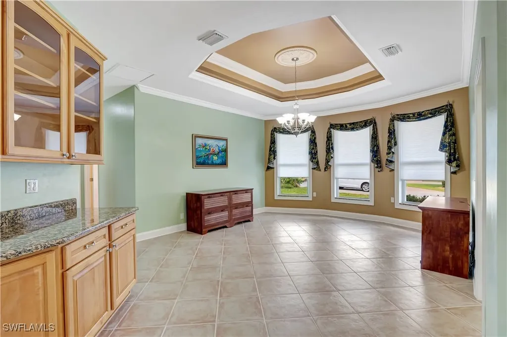 4402 SW 12th Place Cape Coral FL 33914