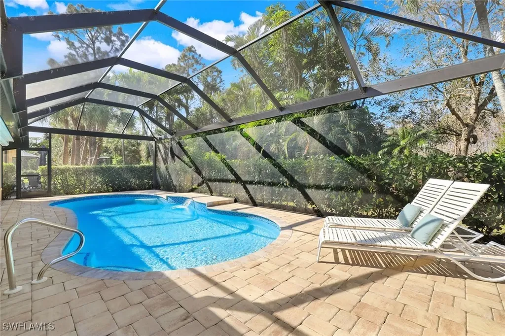 Naples FL, 6659 Mangrove Way
