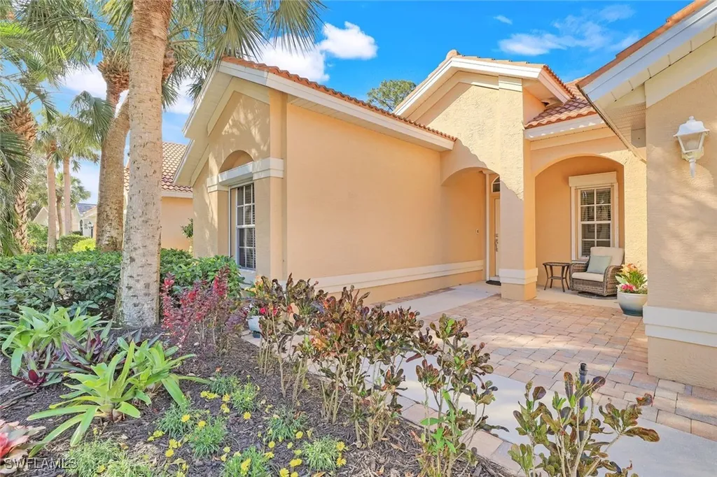 6659 Mangrove Way Naples FL 34109