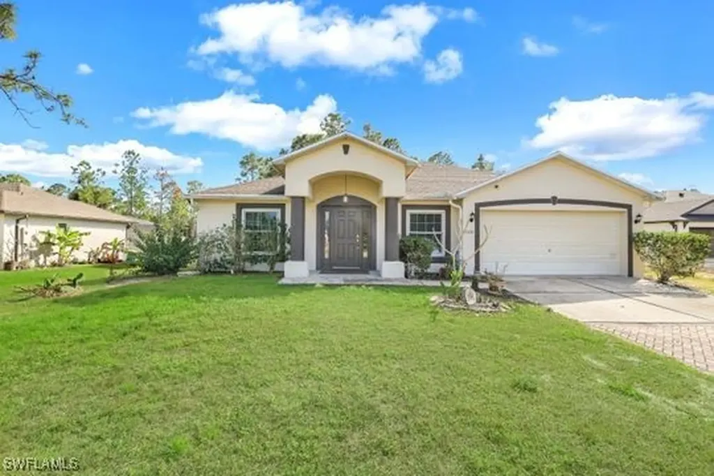3510 47th Avenue NE Naples FL 34120