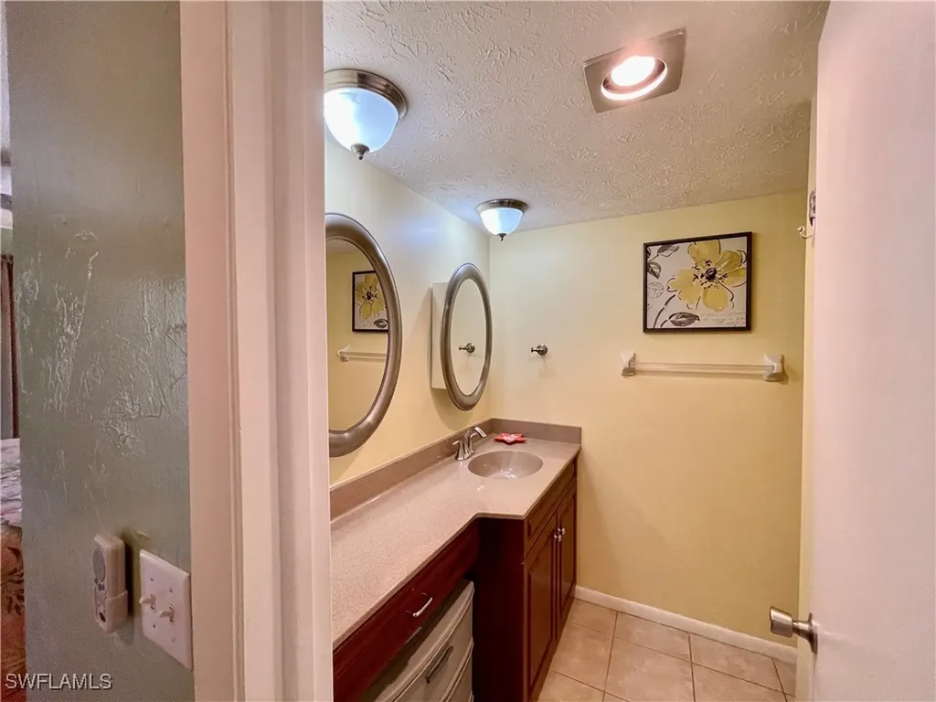 16211 Dublin Circle Fort Myers FL 33908