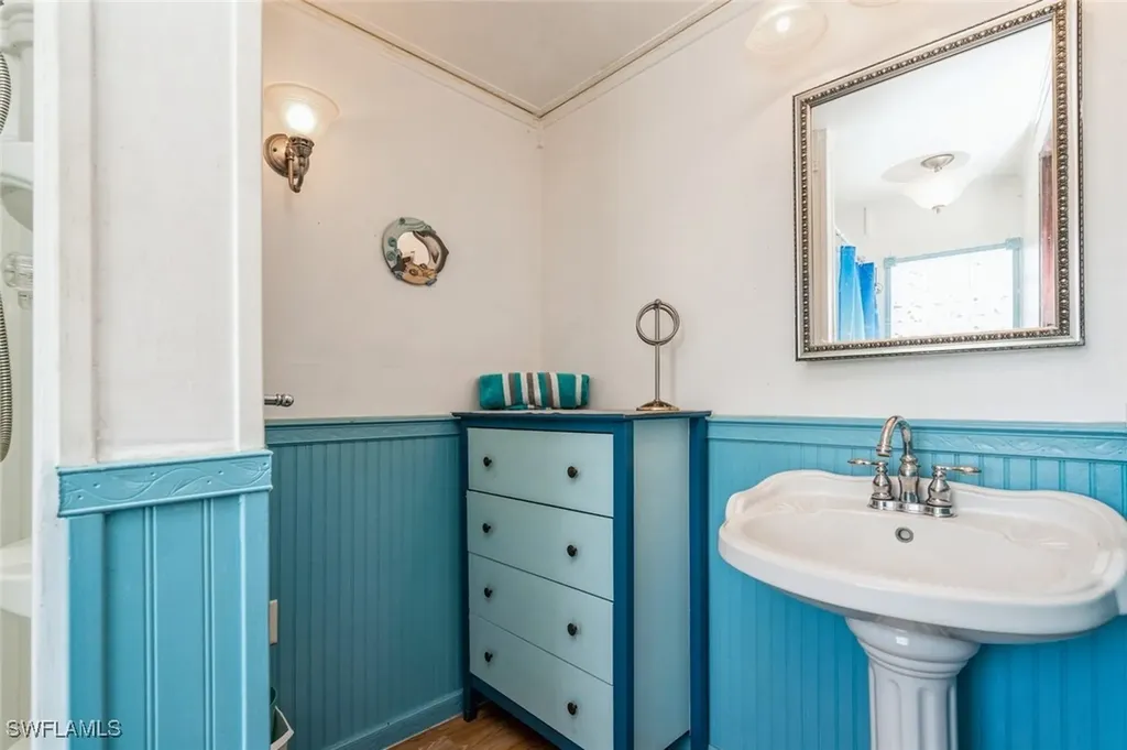 12170 Palm Drive Fort Myers FL 33908