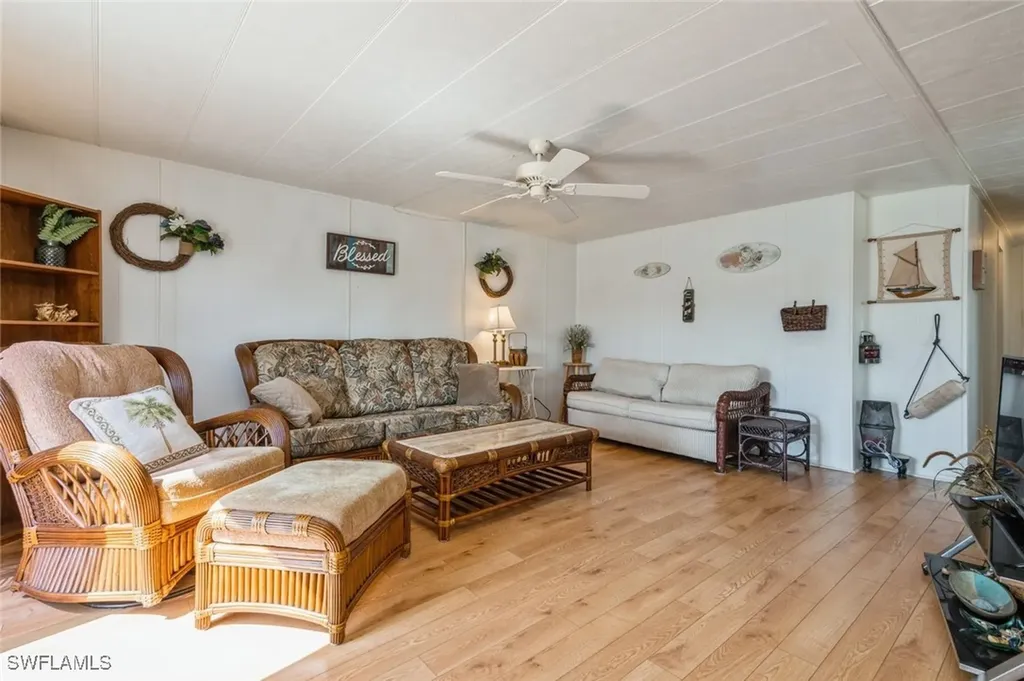 12170 Palm Drive Fort Myers FL 33908