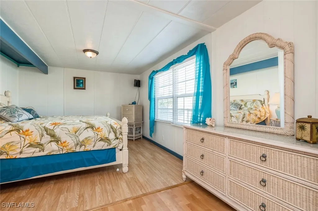 12170 Palm Drive Fort Myers FL 33908