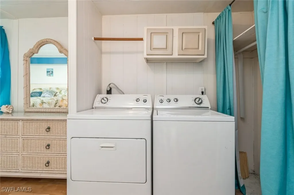 12170 Palm Drive Fort Myers FL 33908