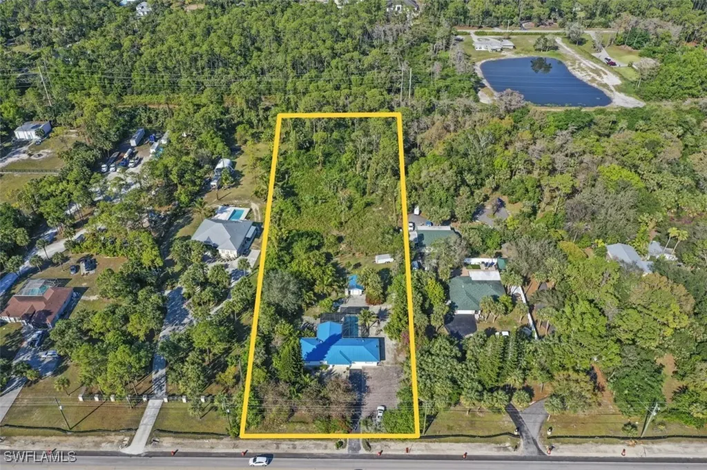 5175 Green Boulevard Naples FL 34116