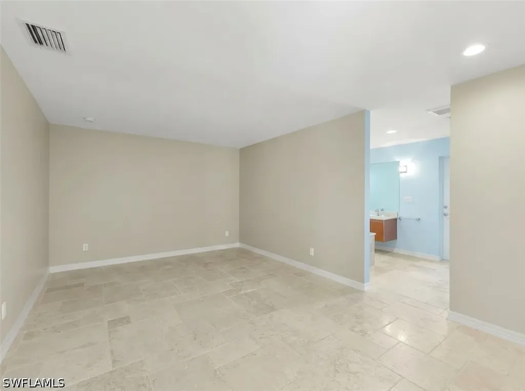 5175 Green Boulevard Naples FL 34116