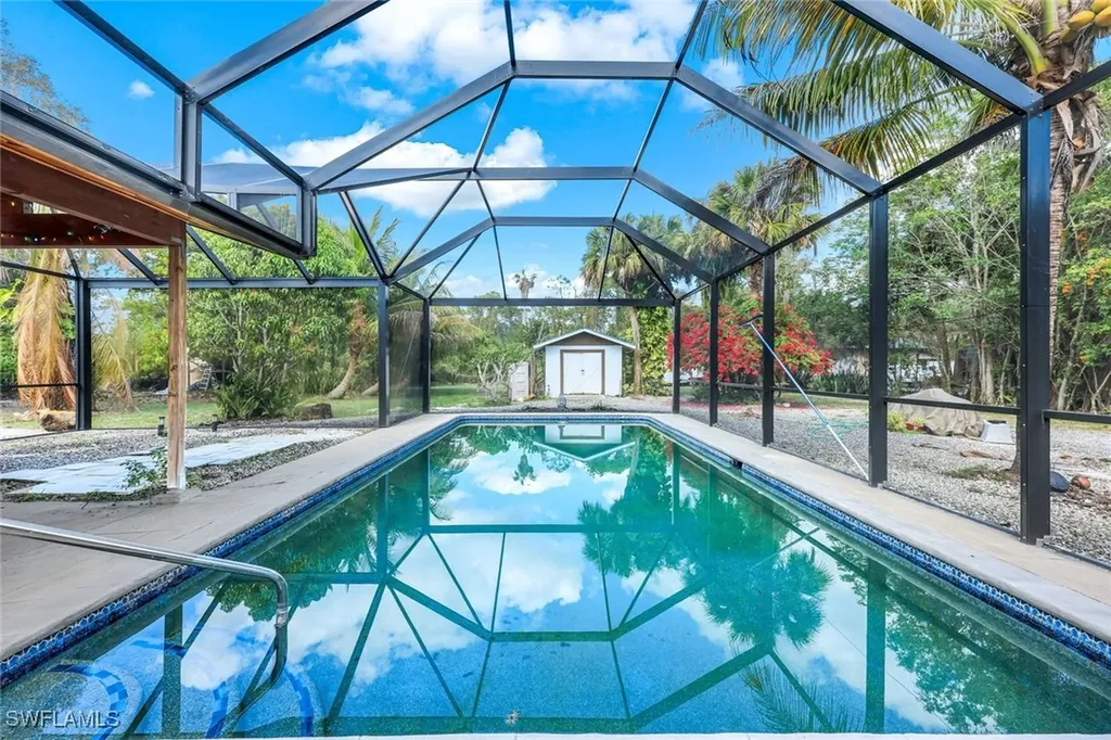 5175 Green Boulevard Naples FL 34116