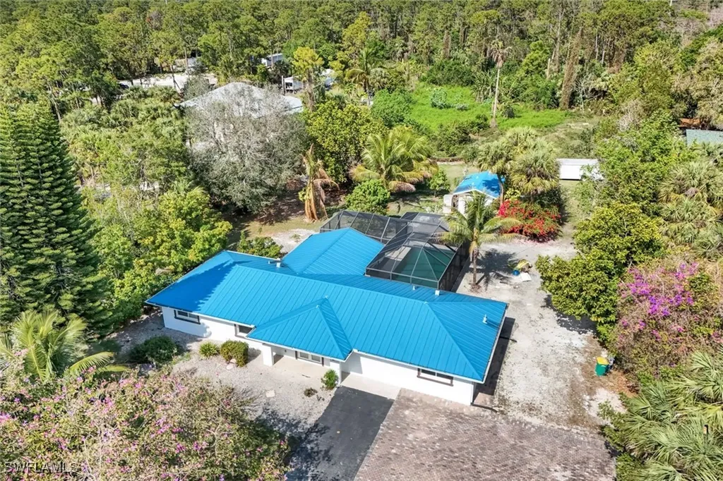 5175 Green Boulevard Naples FL 34116