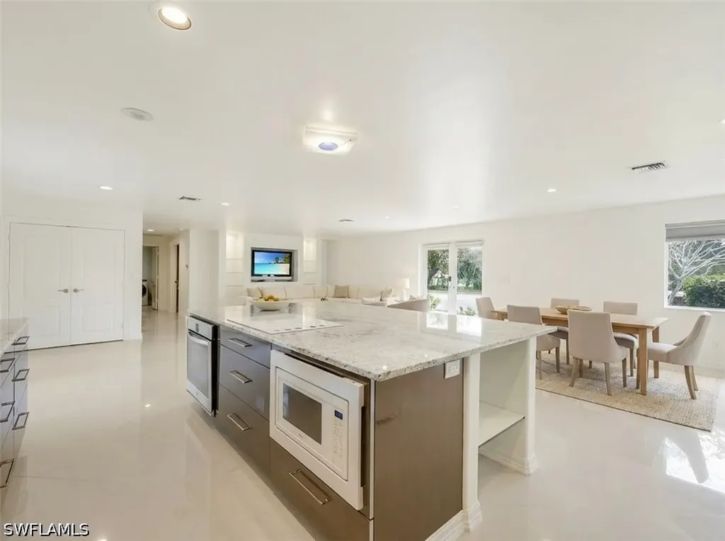 5175 Green Boulevard Naples FL 34116