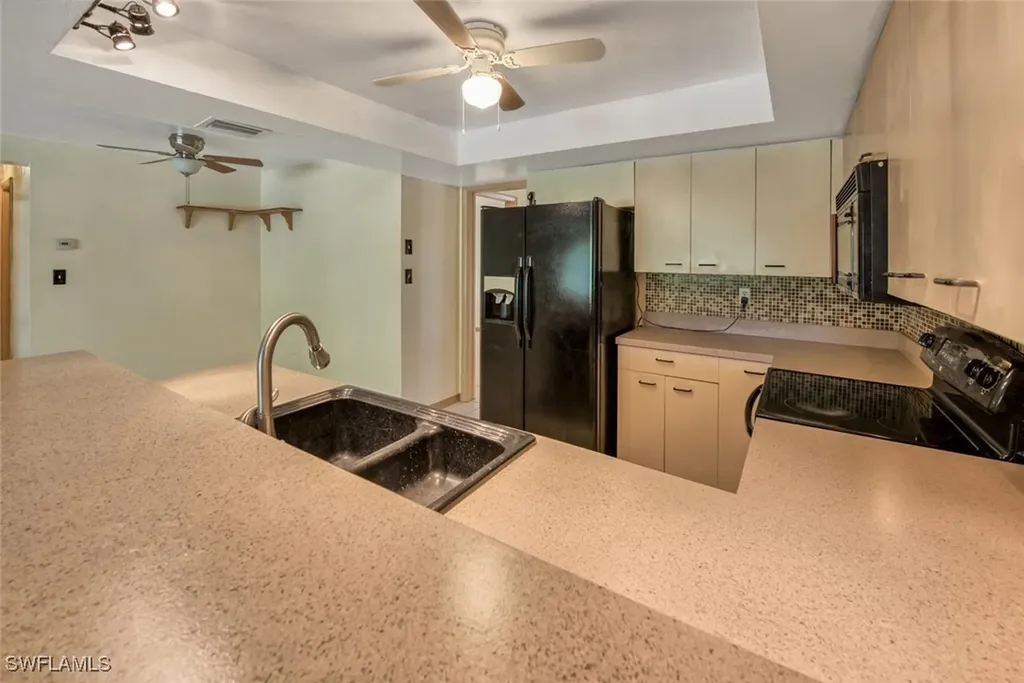29 Caribbean Road Naples FL 34108