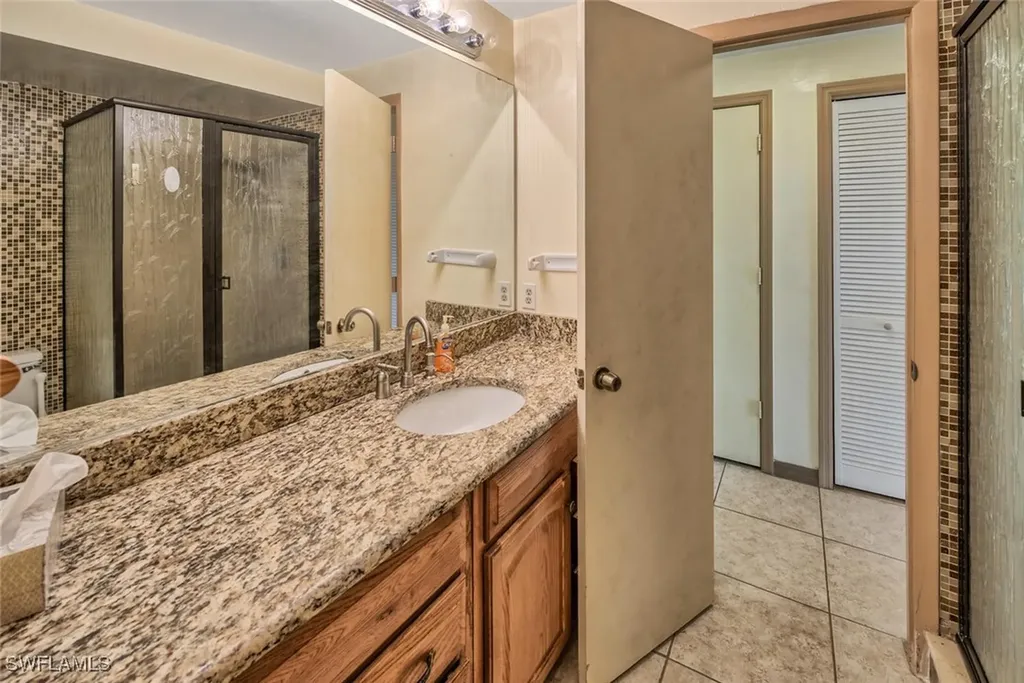 29 Caribbean Road Naples FL 34108
