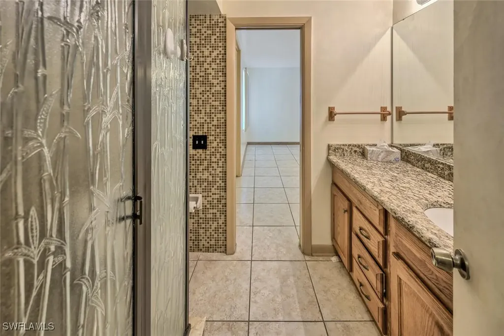29 Caribbean Road Naples FL 34108