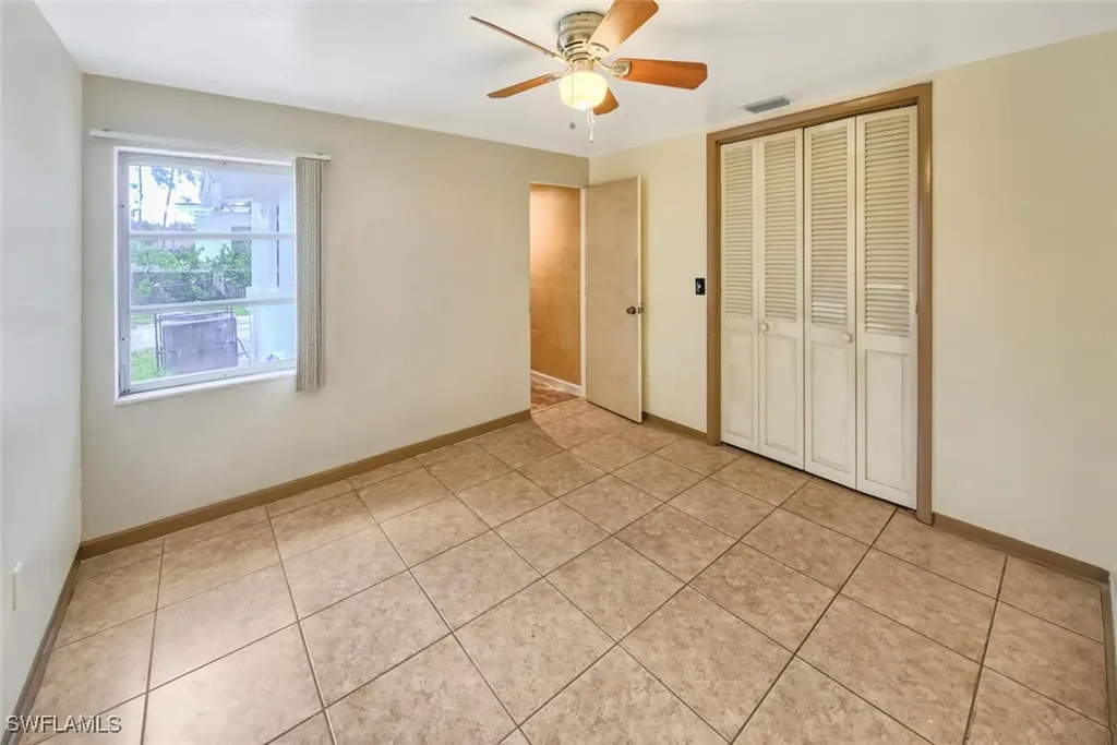 29 Caribbean Road Naples FL 34108