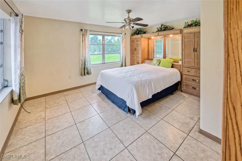 29 Caribbean Road Naples FL 34108