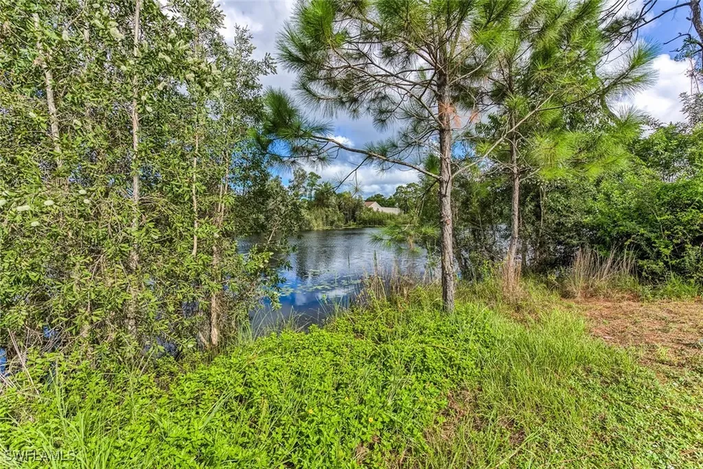 29 Caribbean Road Naples FL 34108