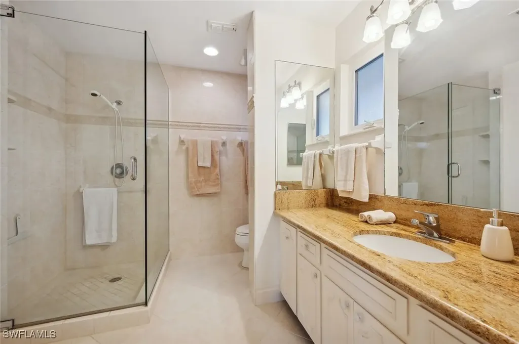 2246 Gulf Shore Boulevard N Naples FL 34102