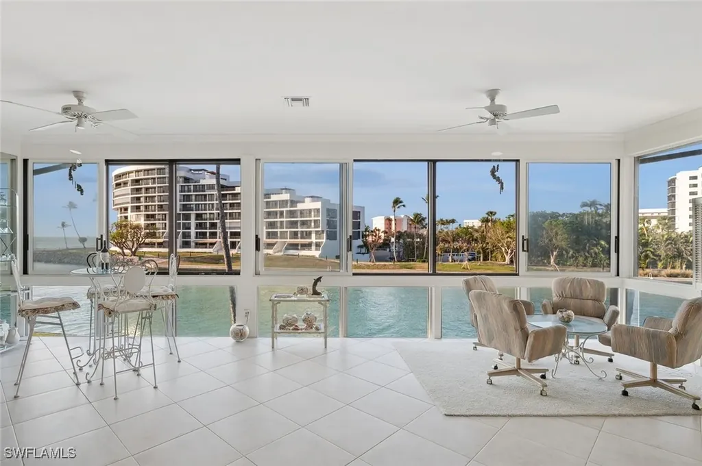 2246 Gulf Shore Boulevard N Naples FL 34102