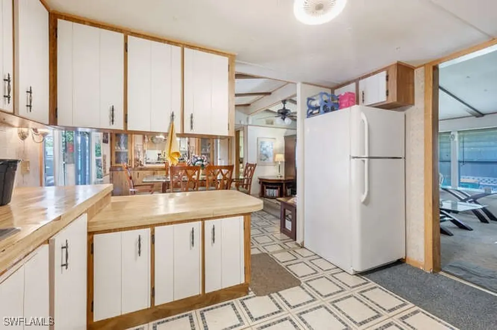 131 Grassy Key Lane Naples FL 34114