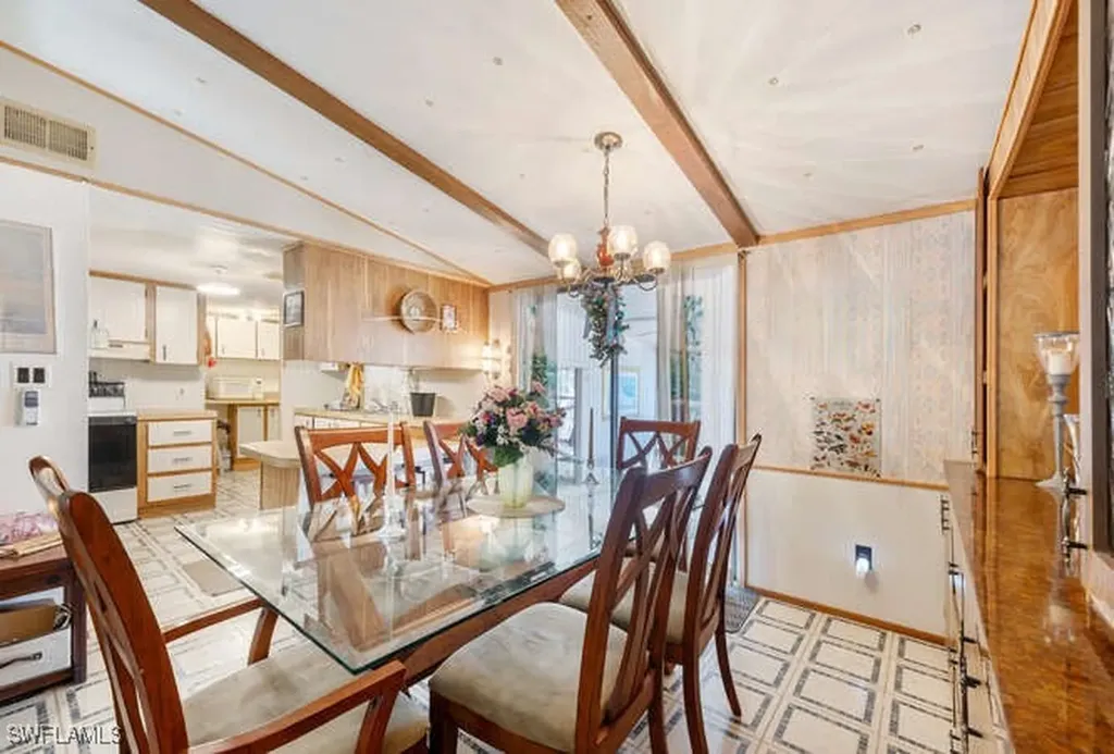 131 Grassy Key Lane Naples FL 34114