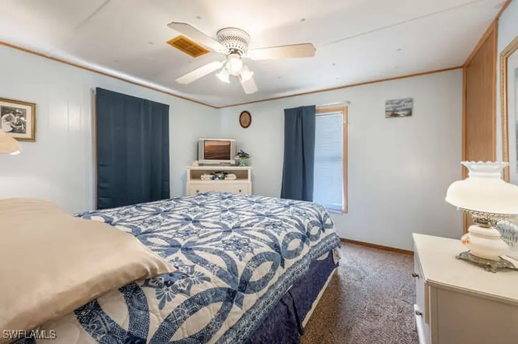 131 Grassy Key Lane Naples FL 34114