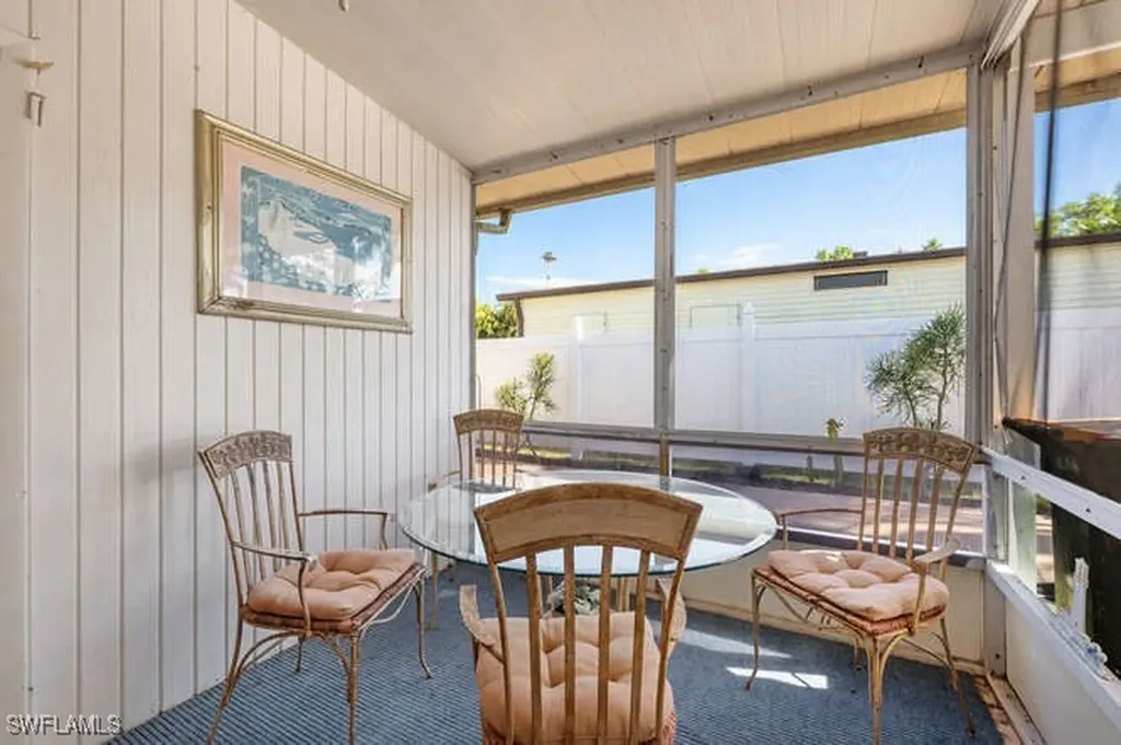 131 Grassy Key Lane Naples FL 34114