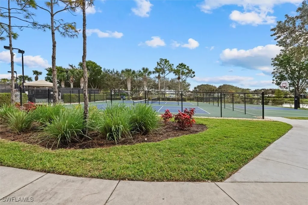 6581 Marbella Drive Naples FL 34105